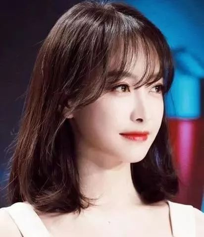 留学生有一种无法言说的「痛」叫做：“我在国外剪了个头发”