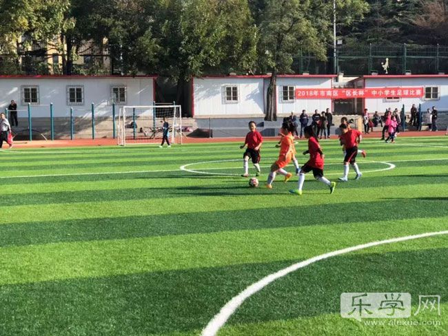 八大峡小学怎么样,八大峡小学的视频