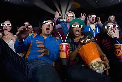 学生电影票差价怎么退 (电影票改签了不能退费怎么办)