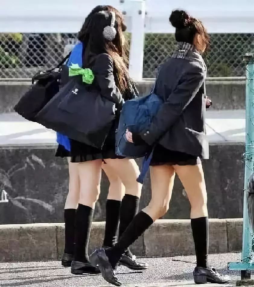 日本老寒腿护膝,日本发热护膝加厚