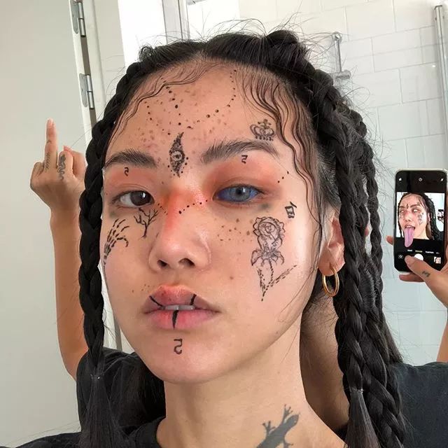 潮流女孩子,潮流的女人特点是什么