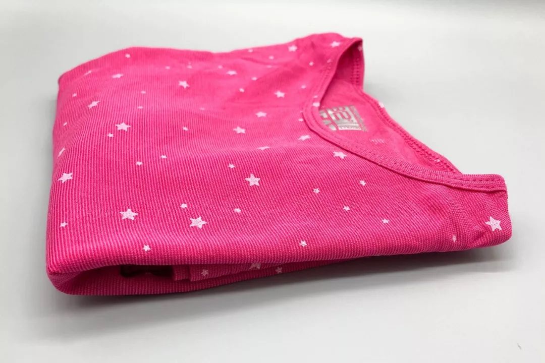 美国总统奥巴马穿的衣服,奥巴马穿的羽绒服