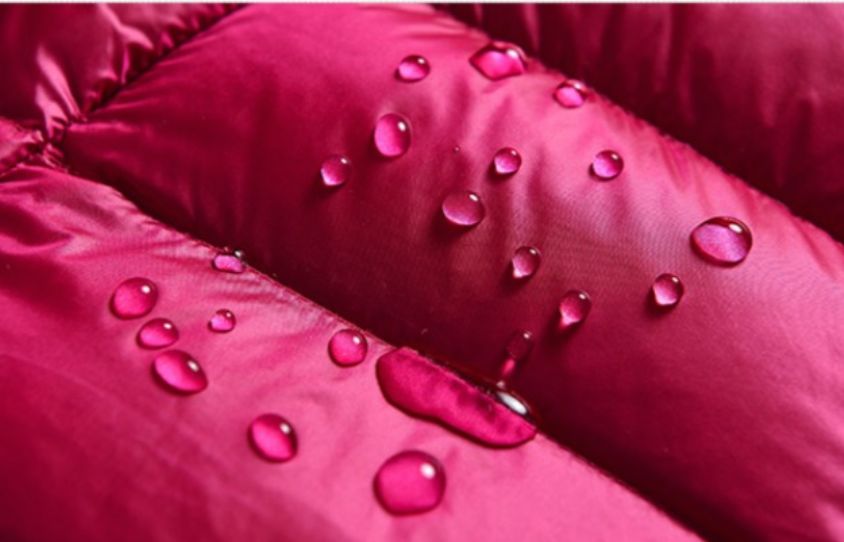 1件羽绒服有多重,一件羽绒服3.2斤重