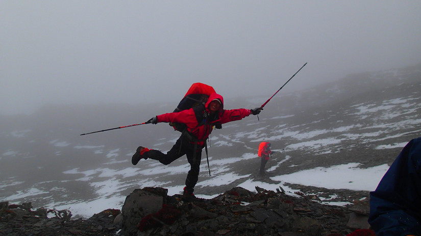 留下的是辉煌带走的是荒凉,带走的是经历留下的是回忆