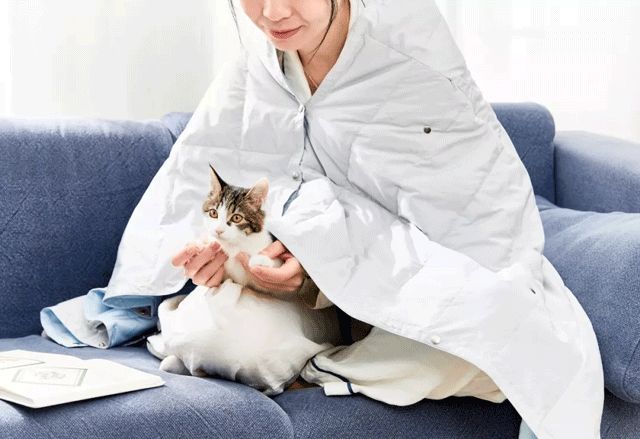 石墨烯多功能羽绒毯,新款多功能便携羽绒盖毯