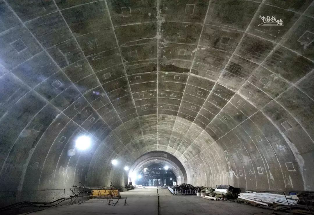 中国大国重器超级工程,有哪些中国铁路工程震撼到你