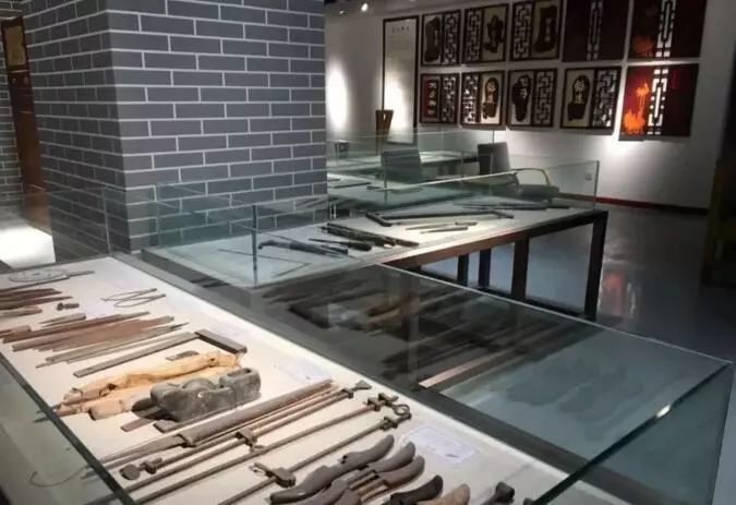 一木一生黄花梨工艺品店,青岛一木中华老字号