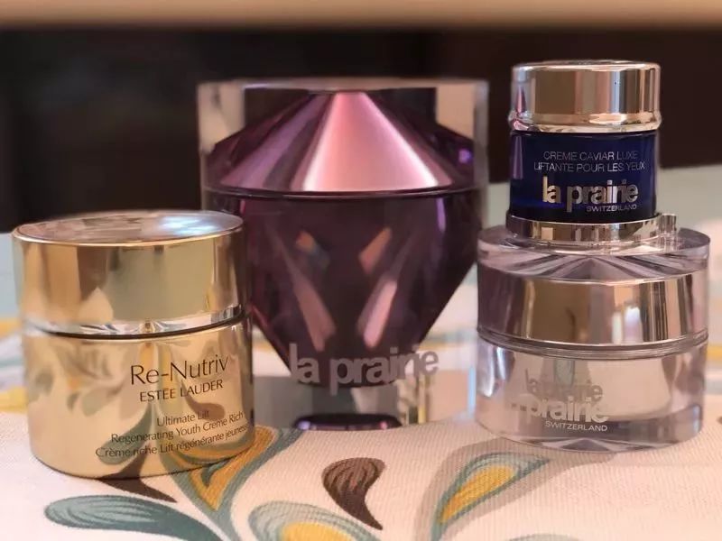 看看这群学霸妈50岁像20，宇宙无敌护肤秘诀来了…………