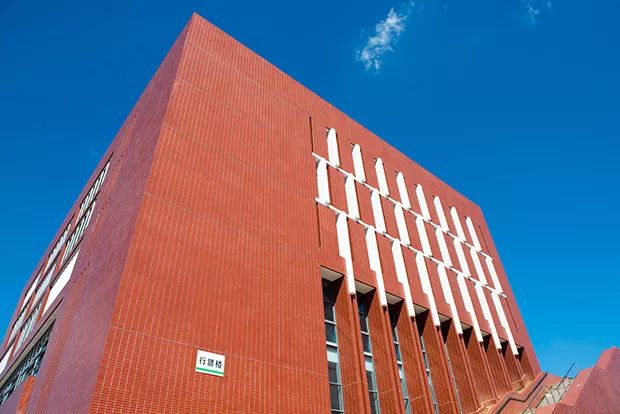 芳晖九十载，三中再出发！