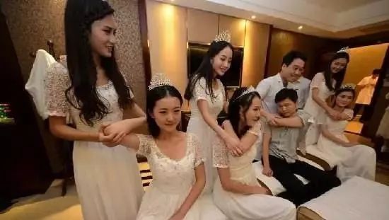 泌阳这家“色情足疗店”涉嫌卖淫嫖娼被公安机关依法取缔