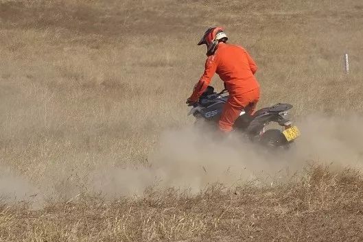 宝马gs最便宜多少钱,最便宜宝马g310gs摩托车