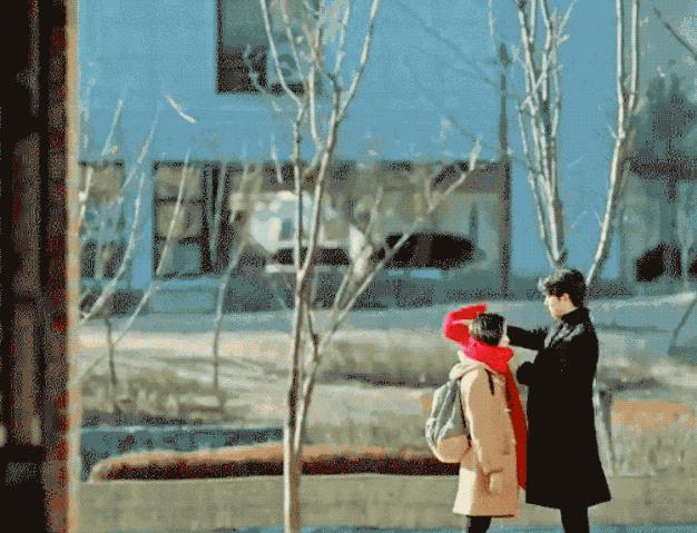 手残党看一遍就能学会的围巾系法,春天围巾的各种围法薄款