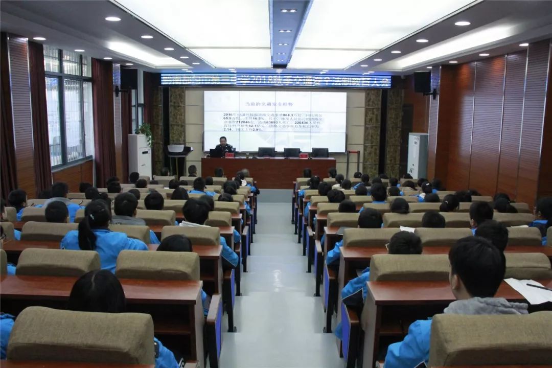 变形金刚三出现的变形金刚,变形金刚全新视频