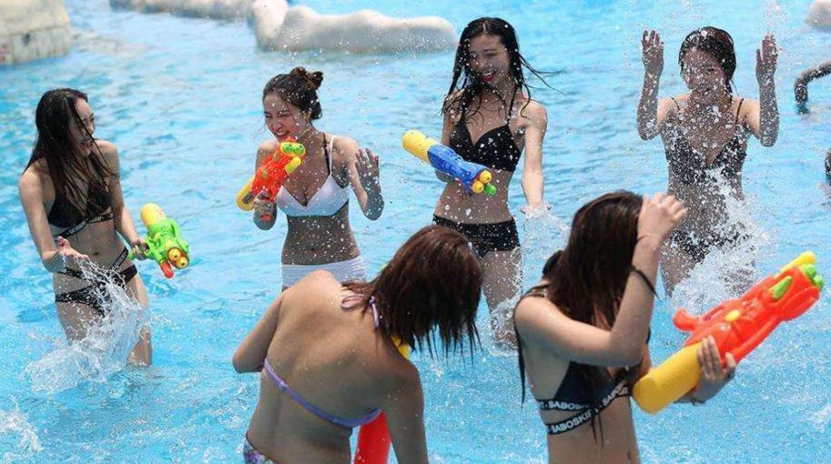 天山海世界温泉团购,天山海世界室内四季恒温戏水乐园