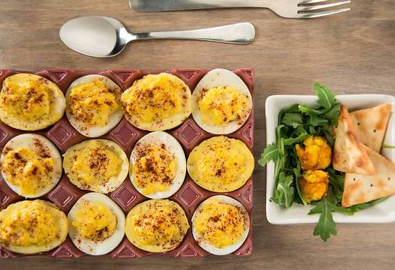 最有趣的扯蛋神器,国外小哥碎蛋神器