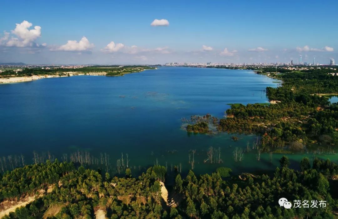 露天矿生态公园今后怎样建？李红军：在推动公园品质持续提上下细功夫