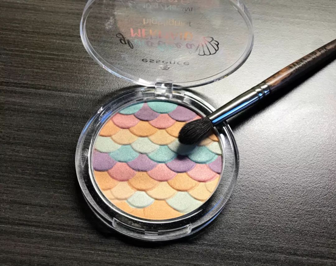 不用买化妆品也能美,essence彩妆测评