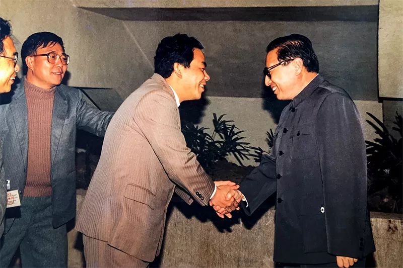 《爱在恰逢其时》杨和平:留下看得见的历史(20)