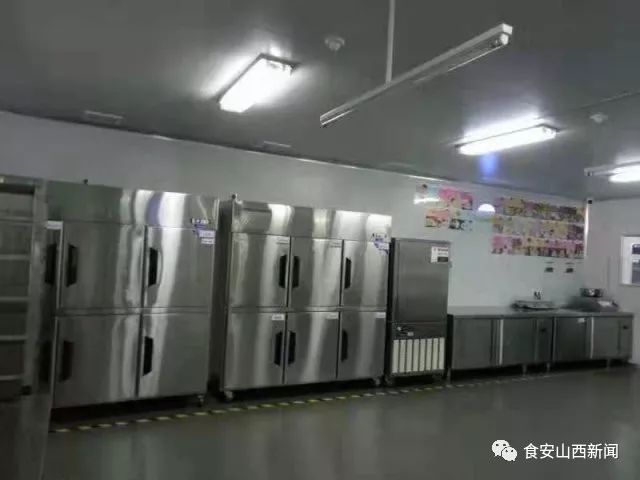 「食安那些事」记者实地走访“原料过期门”发源店幸福西饼“爆料人”否认接受过采访