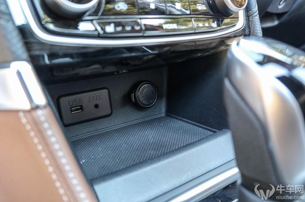 斯巴鲁第四代森林人试驾体验,斯巴鲁森林人2.0四驱系统2010