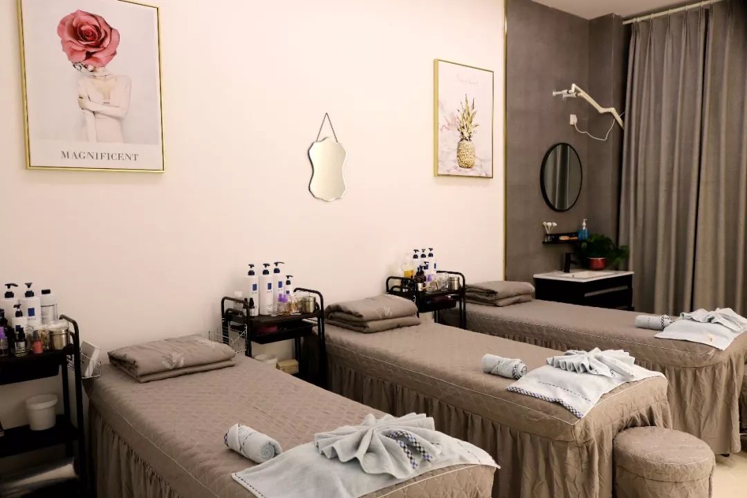 免费送！万达广场，价值606元韩国院线皮肤管理项目！