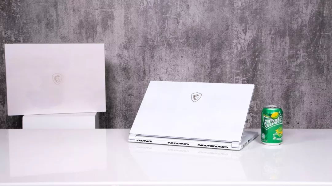 聊一款性价比不错的大屏游戏本,高性价比高性能轻薄本