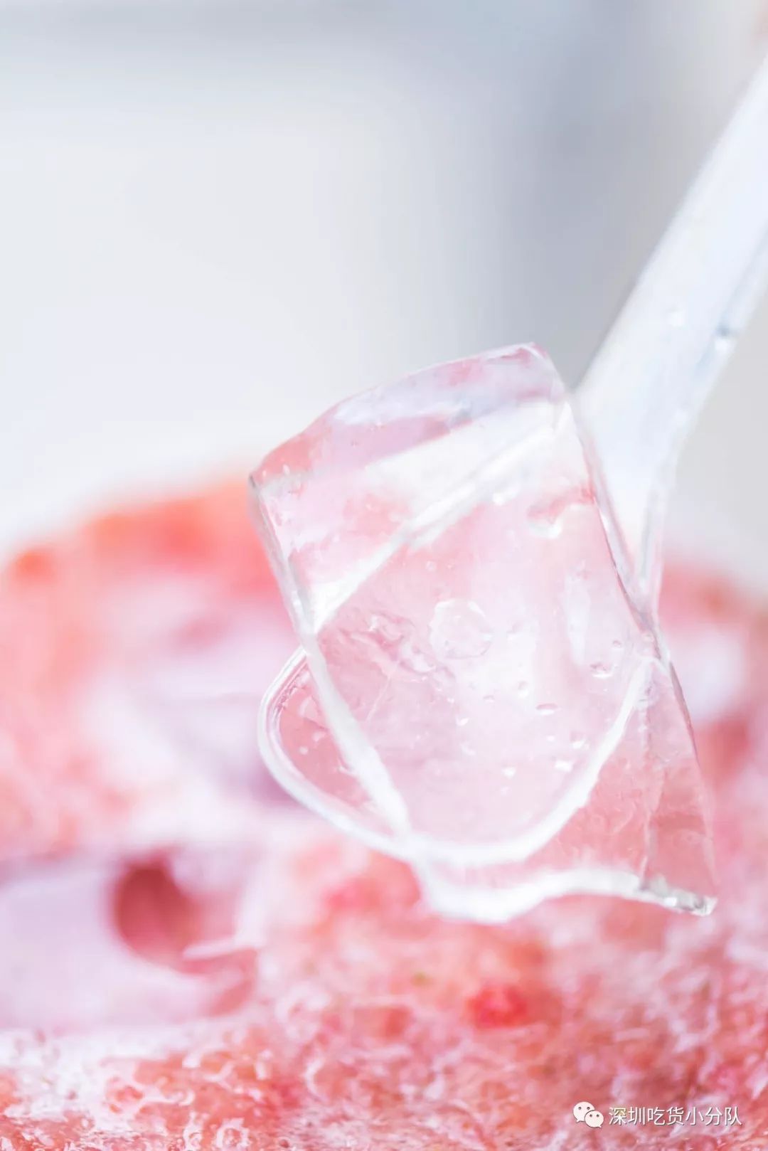 奈雪霸气草莓饮品下市时间,奈雪的茶居然出新口味了