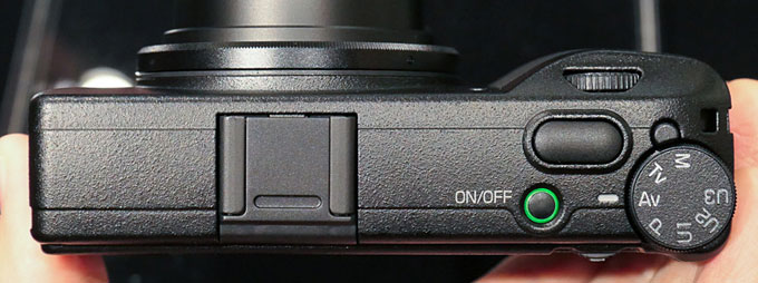 理光GRIII相机终现身售价十万日元真香？