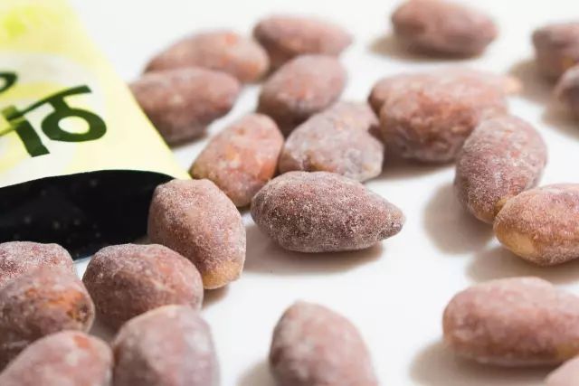 40款零食测评胖了10斤的含泪推荐,十款全球公认的爆款零食