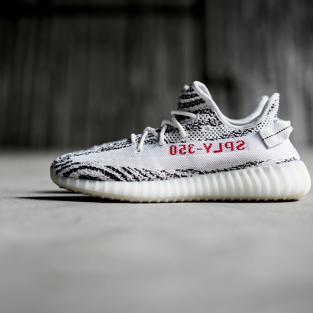 yeezy白斑马近期补货,白斑马2020补货会降价吗