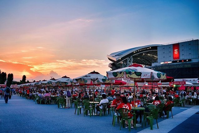 长冈花火大会的花火是哪里的,稻田花火大会