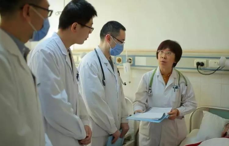 青岛西海岸新区中医医院老中医,青岛海慈医院中医科心血管专家