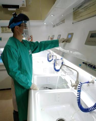 西海岸新区人民医院内镜中心,西海岸新区中医医院最新消息