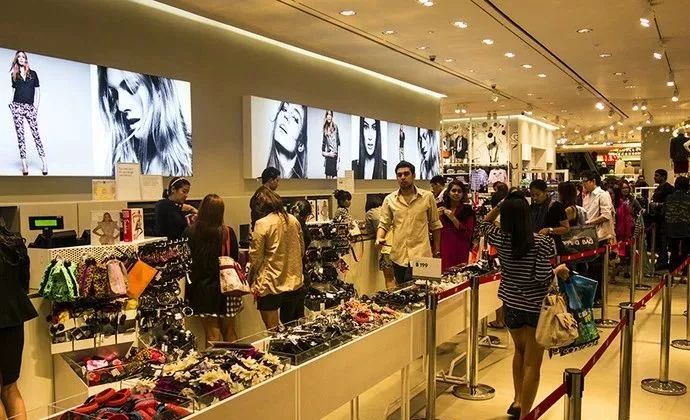 冬天去哪里吃美食好玩一点,冬天又温暖又有很多美食的地方