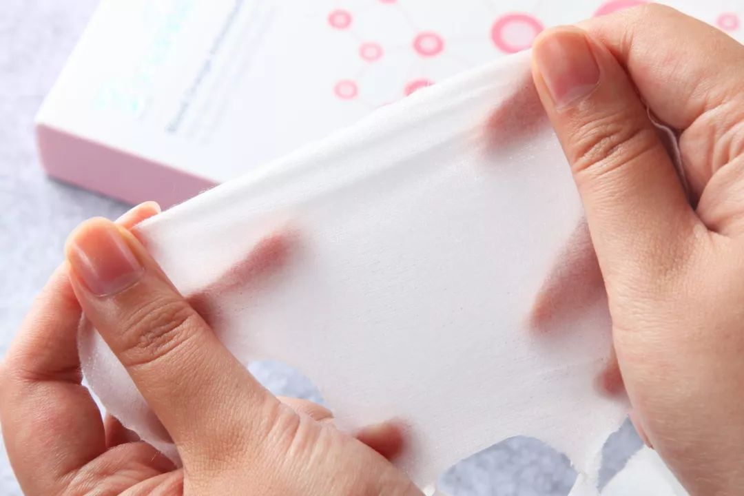 “钢铁直男”玩美妆？他从新西兰带回了最纯净的“颜值神器”，还撩到了火箭少女吴宣仪