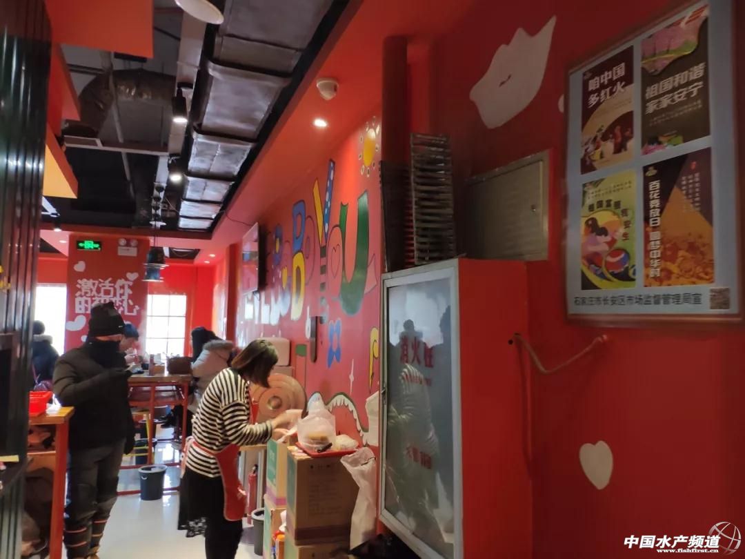 三年开出700多家门店连锁餐饮,3年开500家餐饮