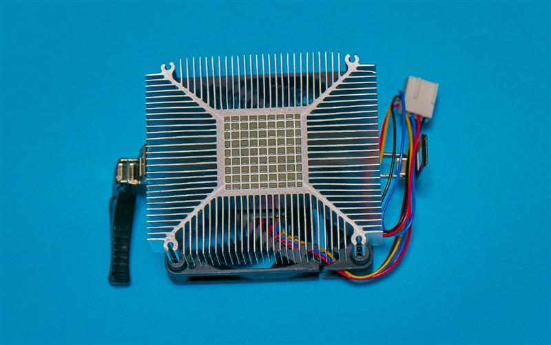 奔腾g4560和速龙x4860哪个好,amd速龙200ge处理器怎么样