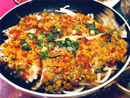 「吃在大连」点上几个家常菜，酒斟满，干就完了！