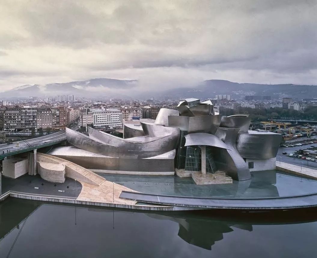 lv首尔大秀韩国评价,lv首尔旗舰店建筑