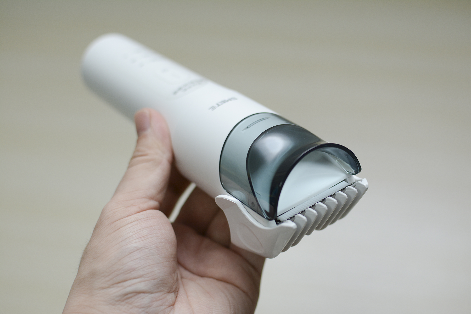 儿童理发器吸发超静音成人可用,须眉电动剃毛器