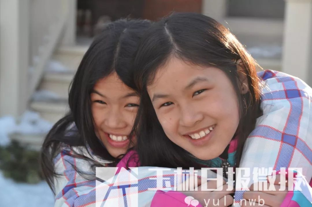 27年双胞胎姐妹寻亲记,双胞胎姐妹花帮父母寻亲