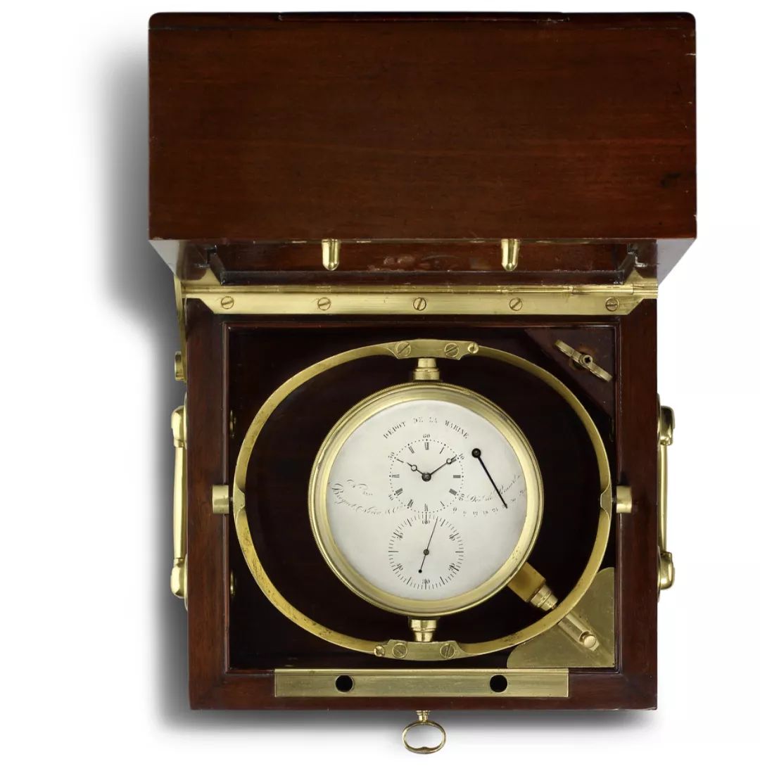 传奇时计再起航勾勒令你倾心的“绅士蓝”