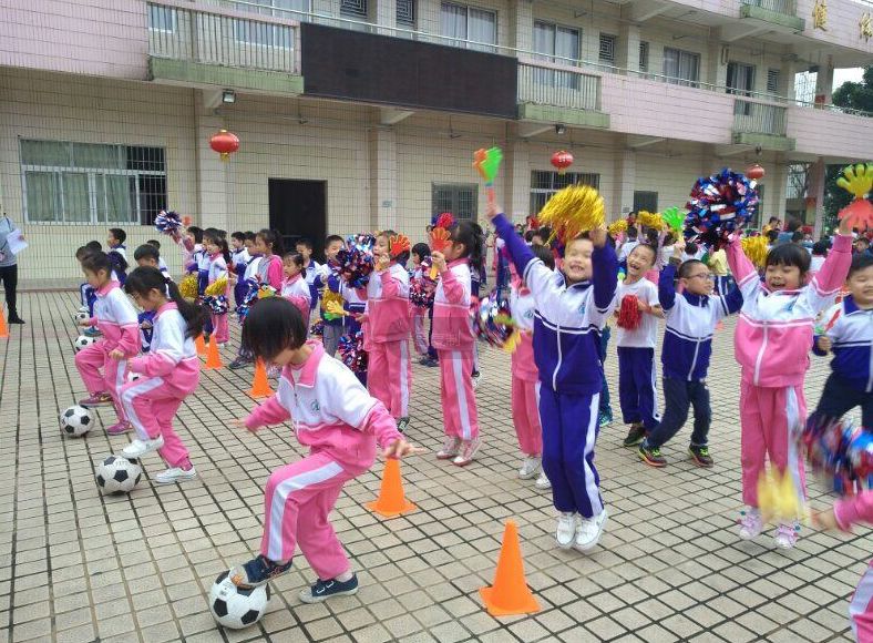 这可能是叠滘踢足球最犀利的小学！95岁“高龄”，宝刀未老！