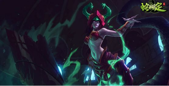 凤凰蛇女黑科技下路组合,蛇女黑科技下路