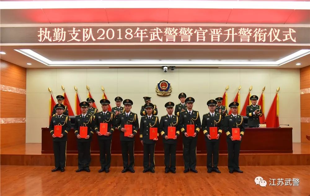 闀滃ご涓嬬殑鍏畨閾佸啗,鍏夊奖娴佸勾瑙嗛澶у叏