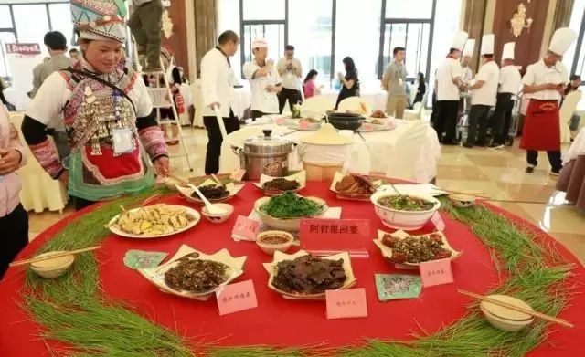 弥勒十大美食火锅,弥勒十大名菜图片