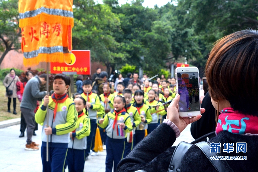 泉州南少林儿童表演,泉州南音街头表演合唱