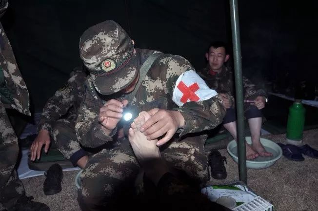 组织野外拉练提升哪些能力,部队冬训拉练小妙招大全