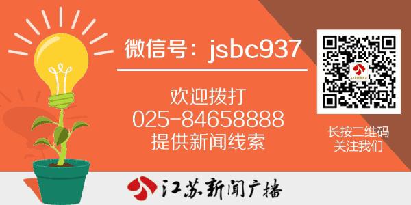 突发！男孩的头被卡在了跑步机里