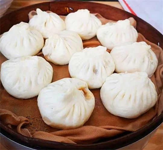大连金州好吃的发面包子,大连好吃的小笼包子推荐